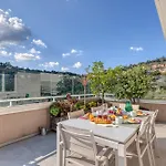 Rooftop Le Plaza - 10mn From Cannes - Happy דירה