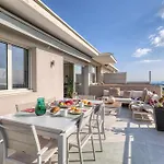 Rooftop Le Plaza - 10mn From Cannes - Happy דירה מאנדליה-לה-נאפול