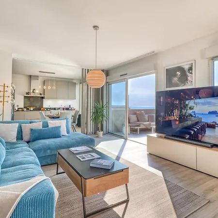 דירה Rooftop Le Plaza - 10mn From Cannes - Happy *