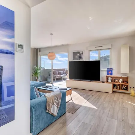 Appartement Rooftop Le Plaza - 10mn From Cannes - Happy