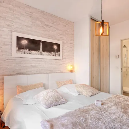 Apartament Rooftop Le Plaza - 10mn From Cannes - Happy *